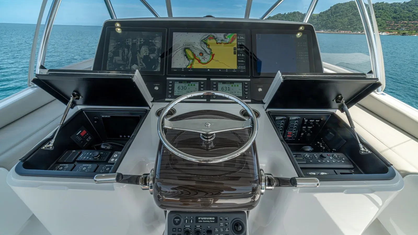 Buy a FISH TANK at Shestakov Yacht Sales