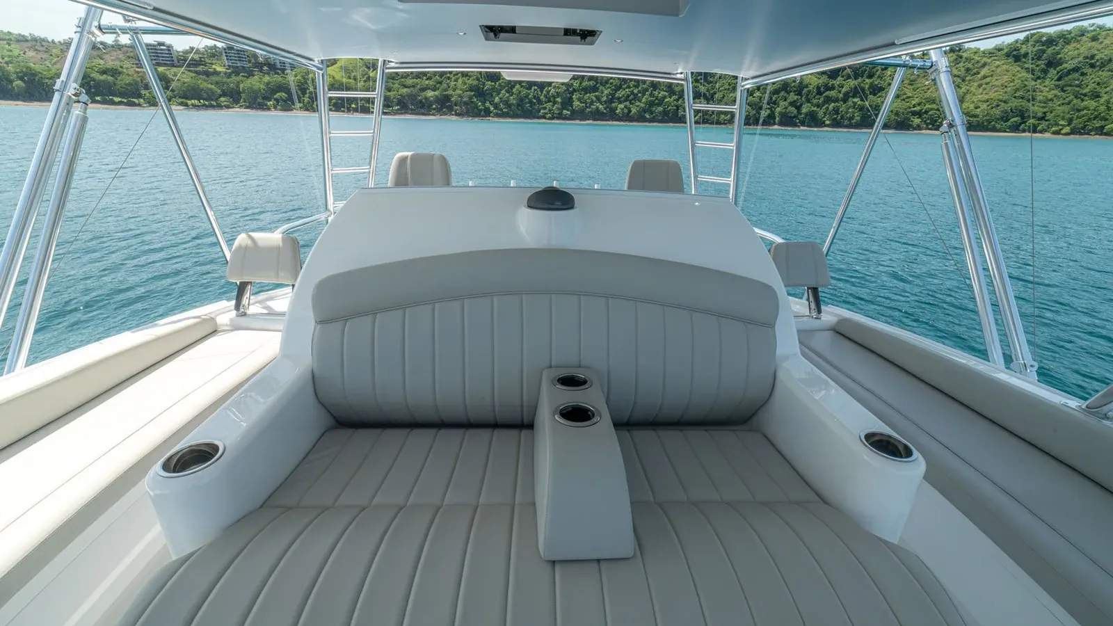 FISH TANK yacht sale