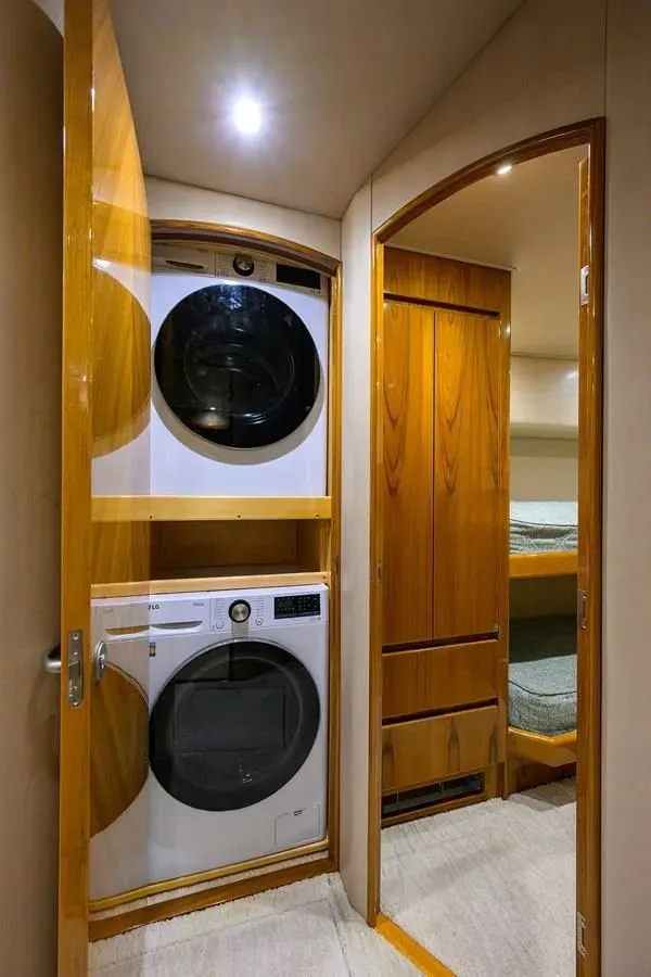 Buy a yacht MARLIN MONROE - VIKING