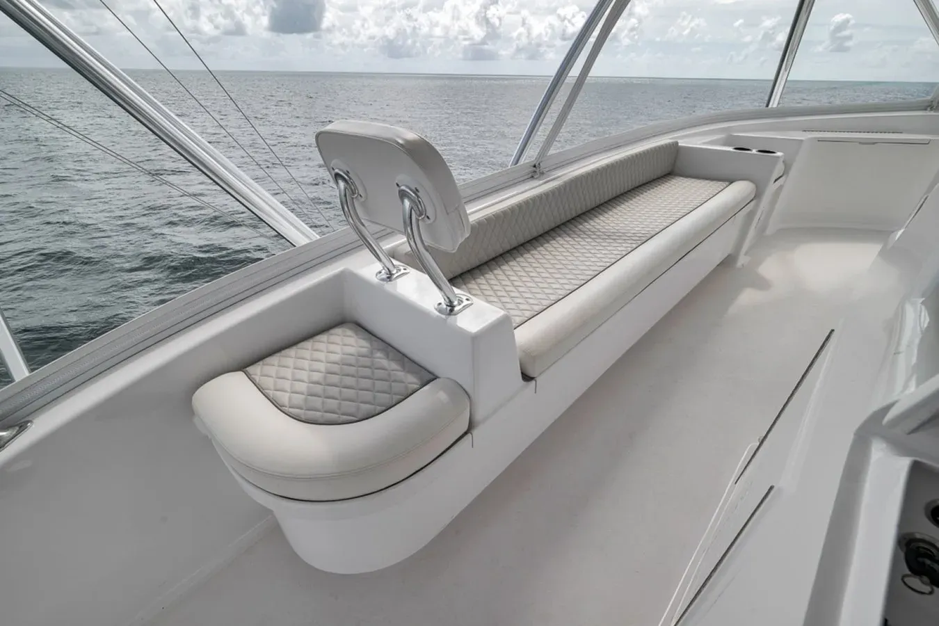 the best price on Genesis - WEAVER BOATS