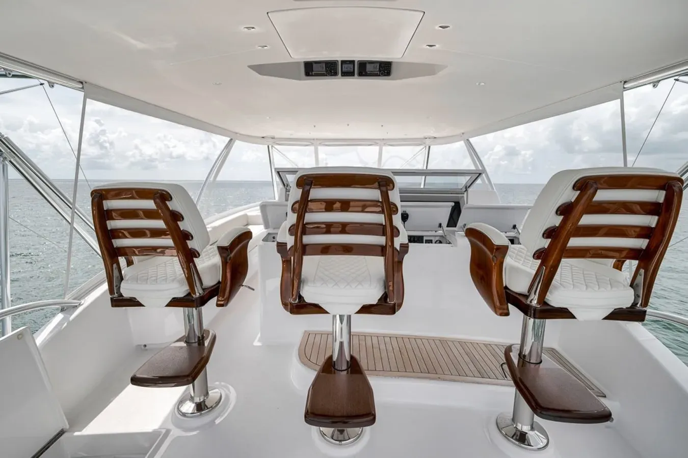 Buy a Genesis 75 at Shestakov Yacht Sales