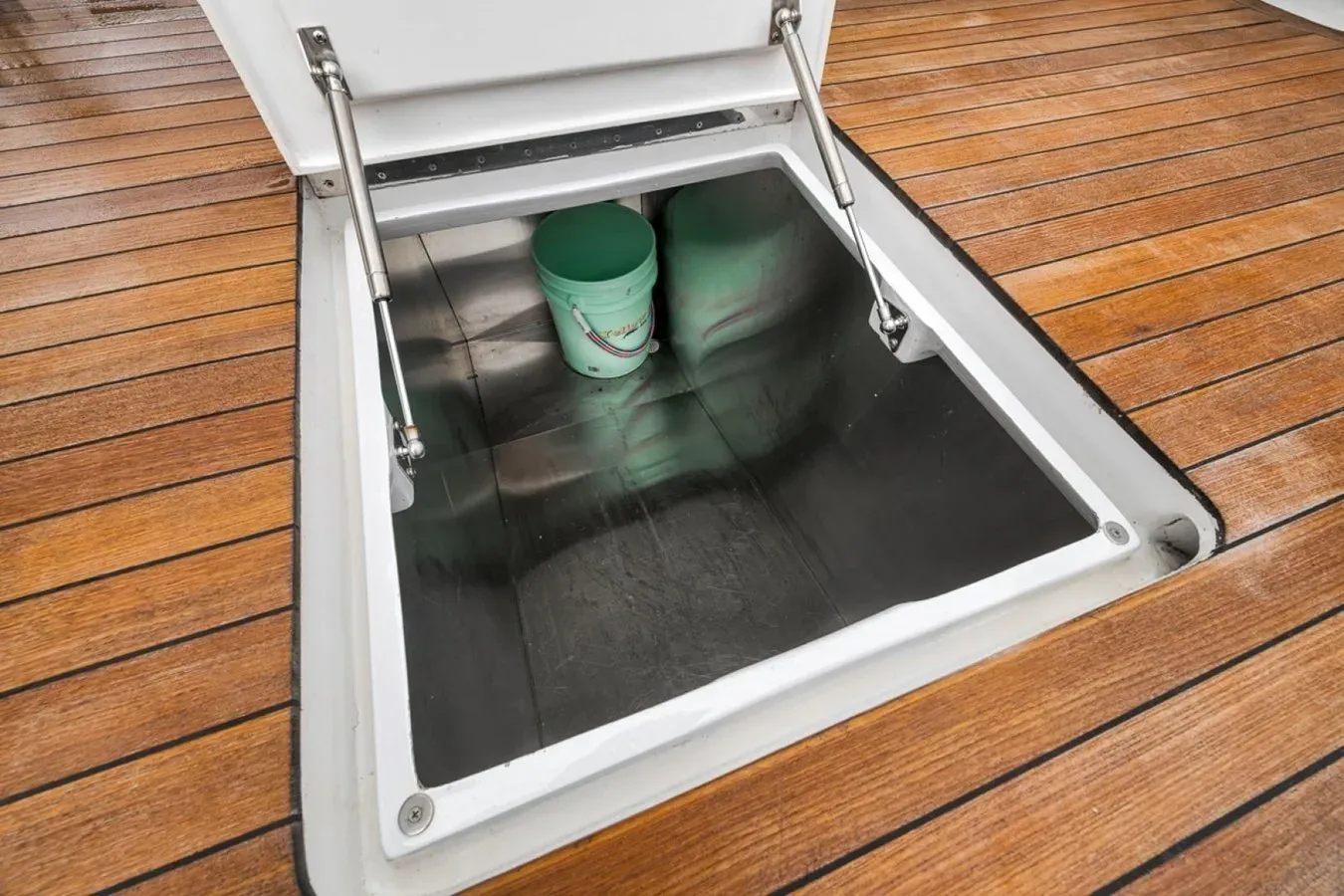 Genesis - WEAVER BOATS yacht sale