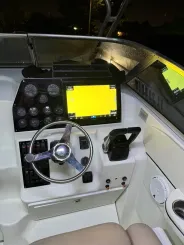 the best price on wellcraft 270 coastal 2001