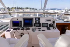 Продажа яхты Dawn Trader VII 2005