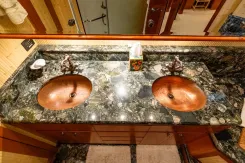 Купить Dawn Trader VII 86 Raised Pilothouse