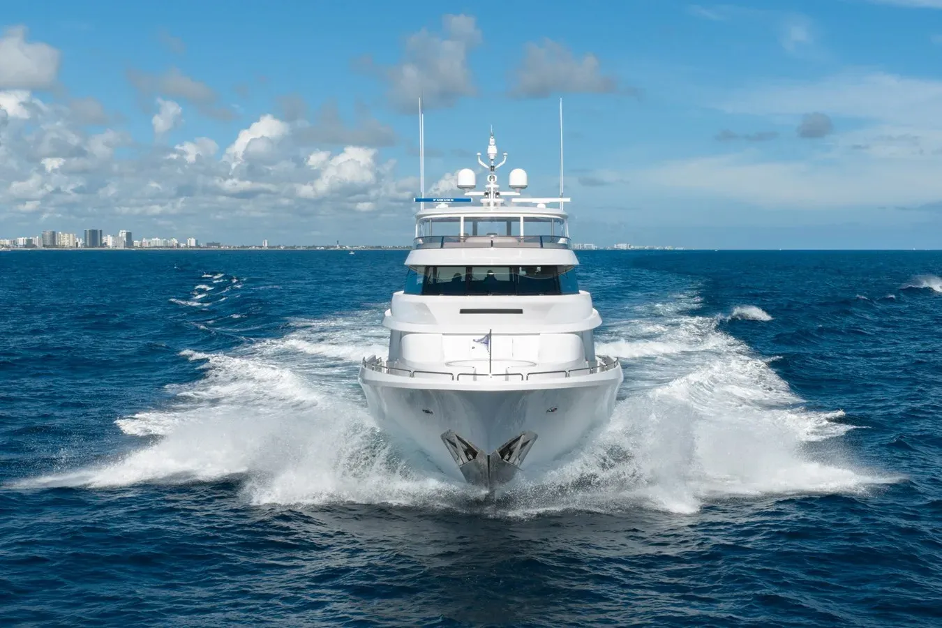 Buy a yacht DETERMINATION 2017