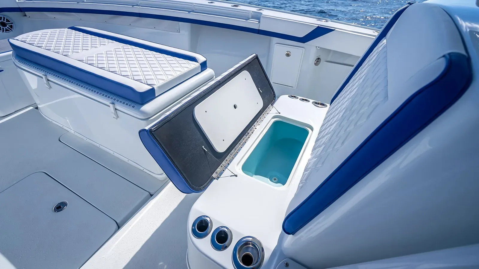 Buy a yacht Yellowfin 39 (Copy)