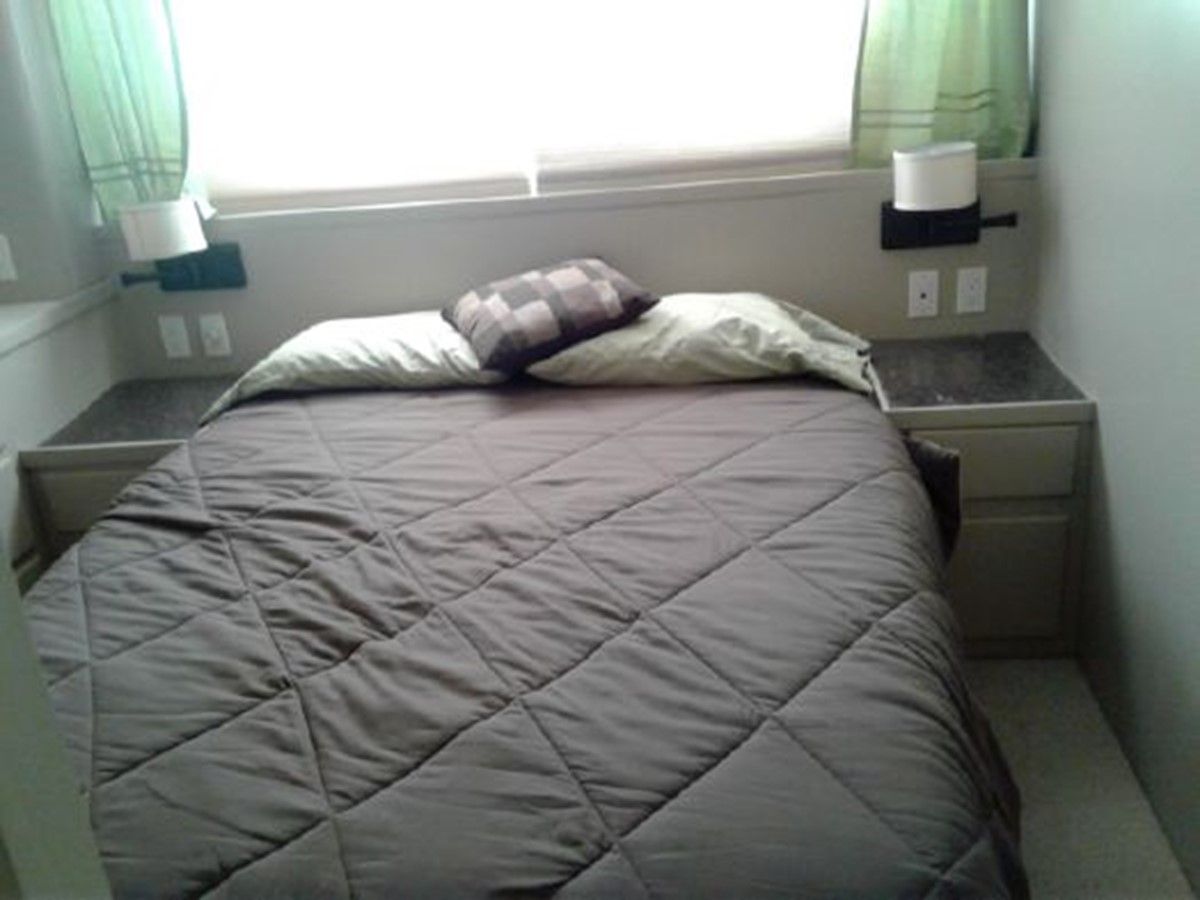 Продажа яхты My Zenda - Hatteras