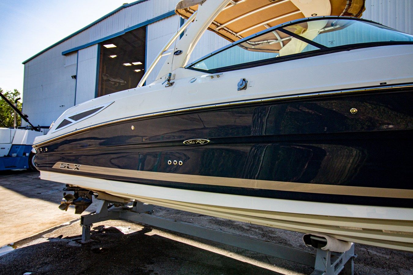 Лучшая цена на Sea Ray 300 SLX - SEA RAY