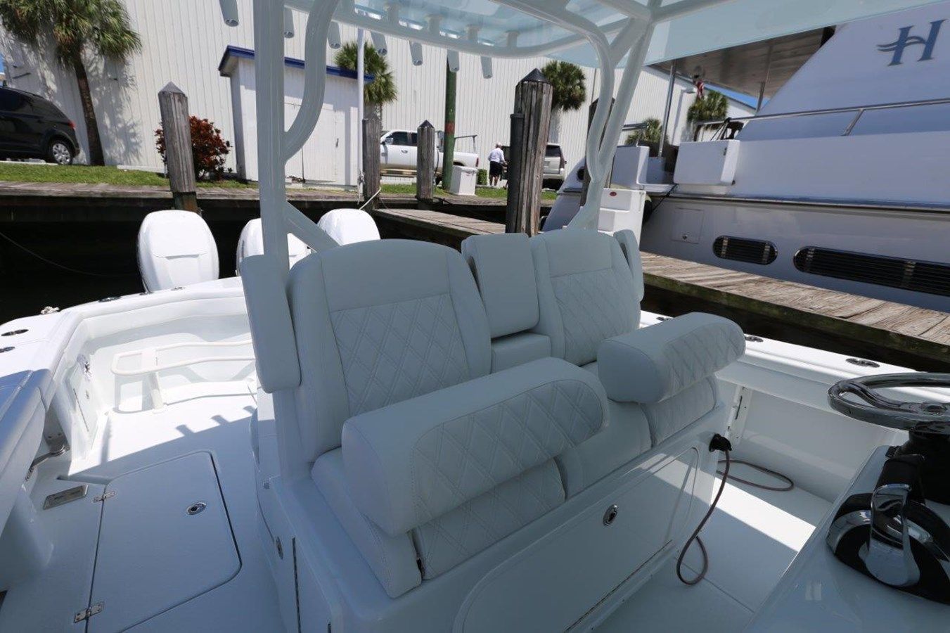 Лучшие предложения покупки яхты 39 Offshore In Stock! 39