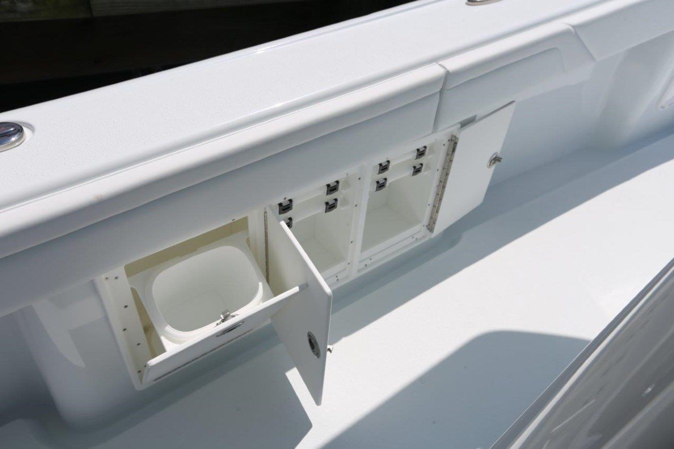 Лучшая цена на 39 Offshore In Stock! 2021