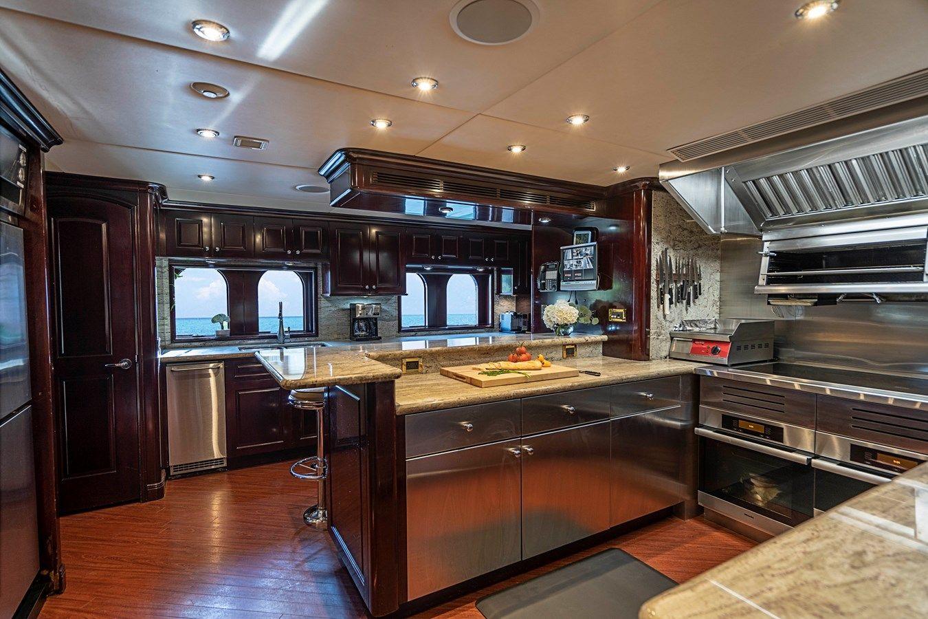 Стоимость яхты MISS CHRISTINE - Trinity