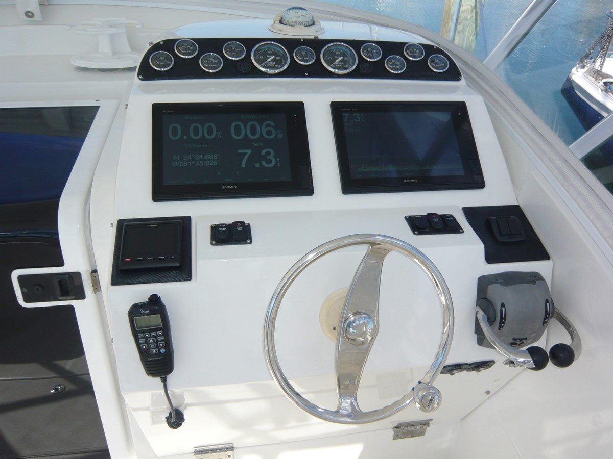 the best price on No Name 33