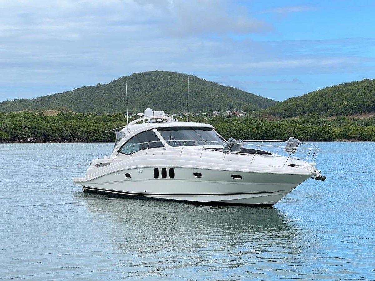 Sea Ray 48