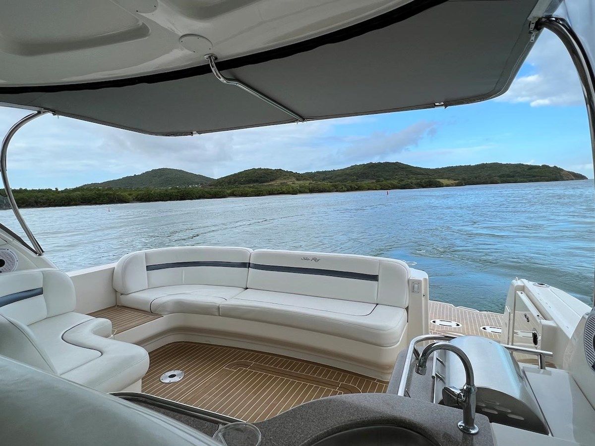 the best price on Sea Ray 2006