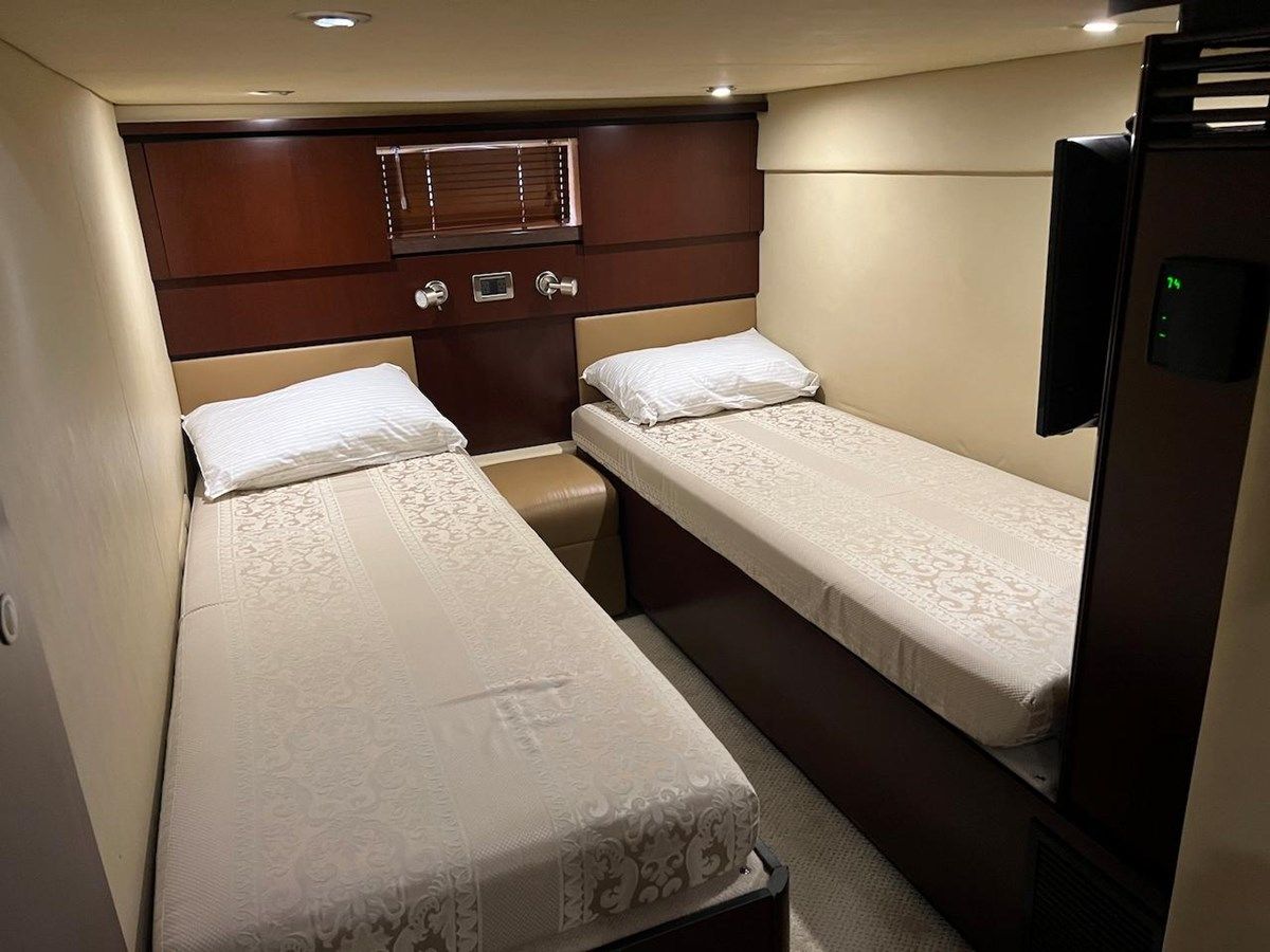 Buy a yacht Sea Ray 48