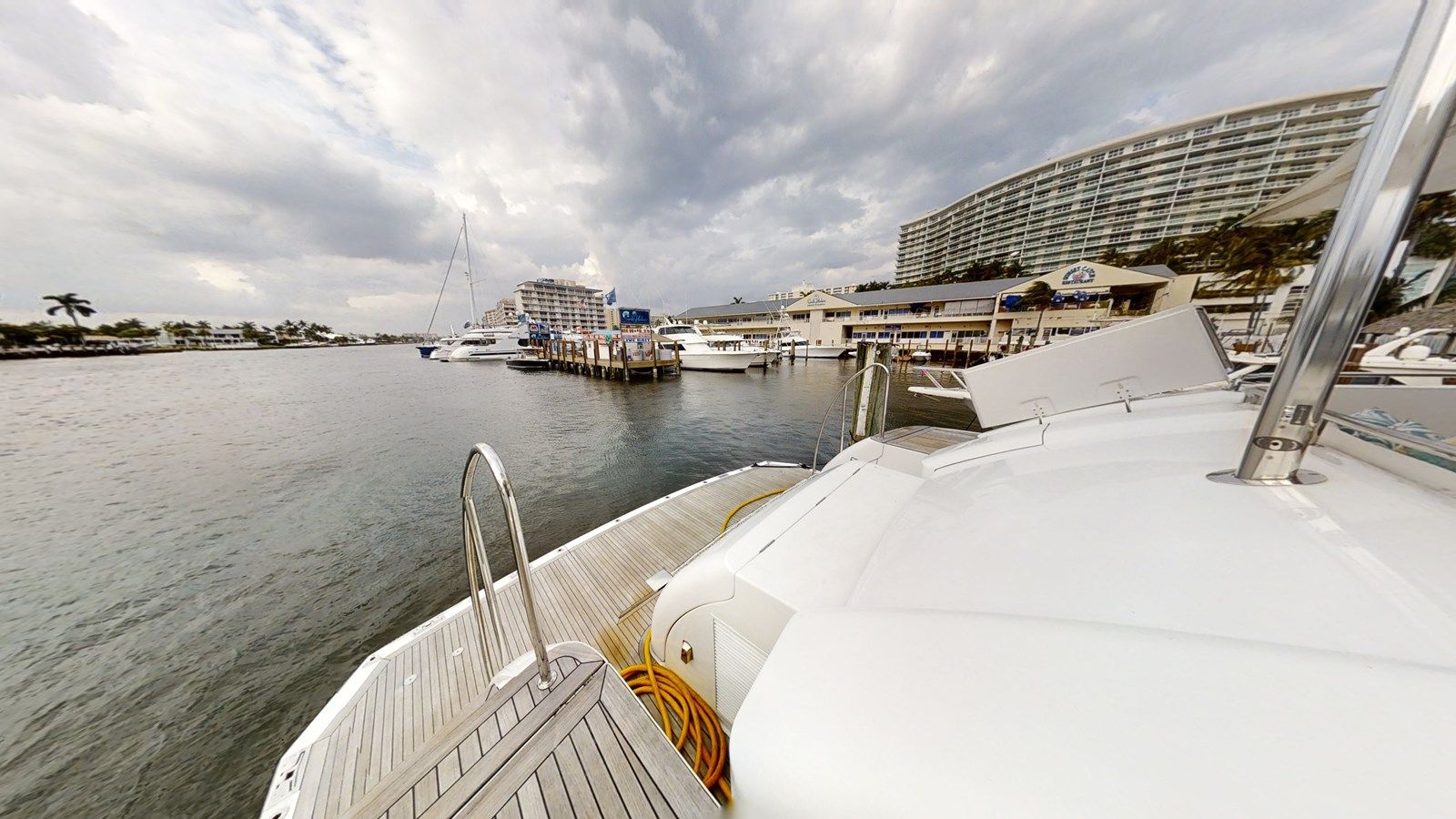 Лучшая цена на ENTOURAGE - NORSHIP