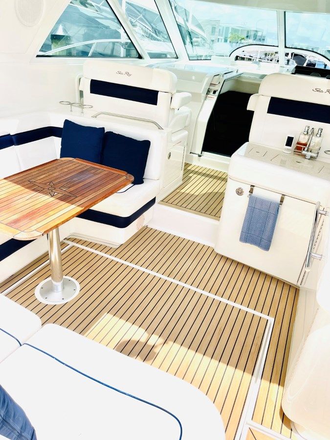 Buy a yacht ANASTASIA 450 Sundancer