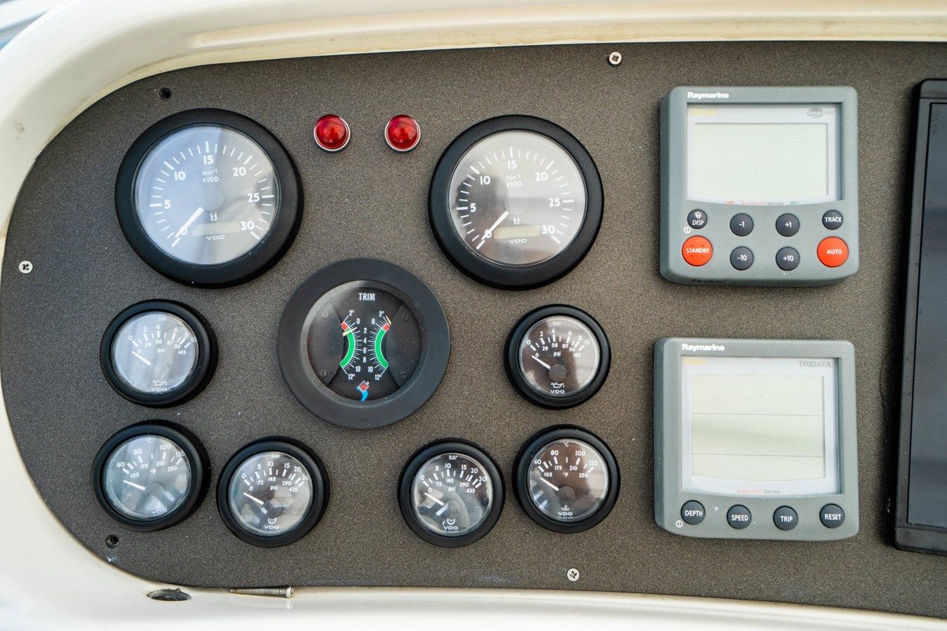 the best price on SIR JACOB II 62E