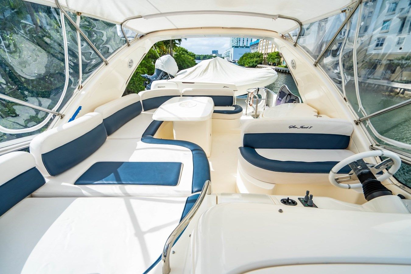 Buy a yacht SIR JACOB II - Azimut Yachts