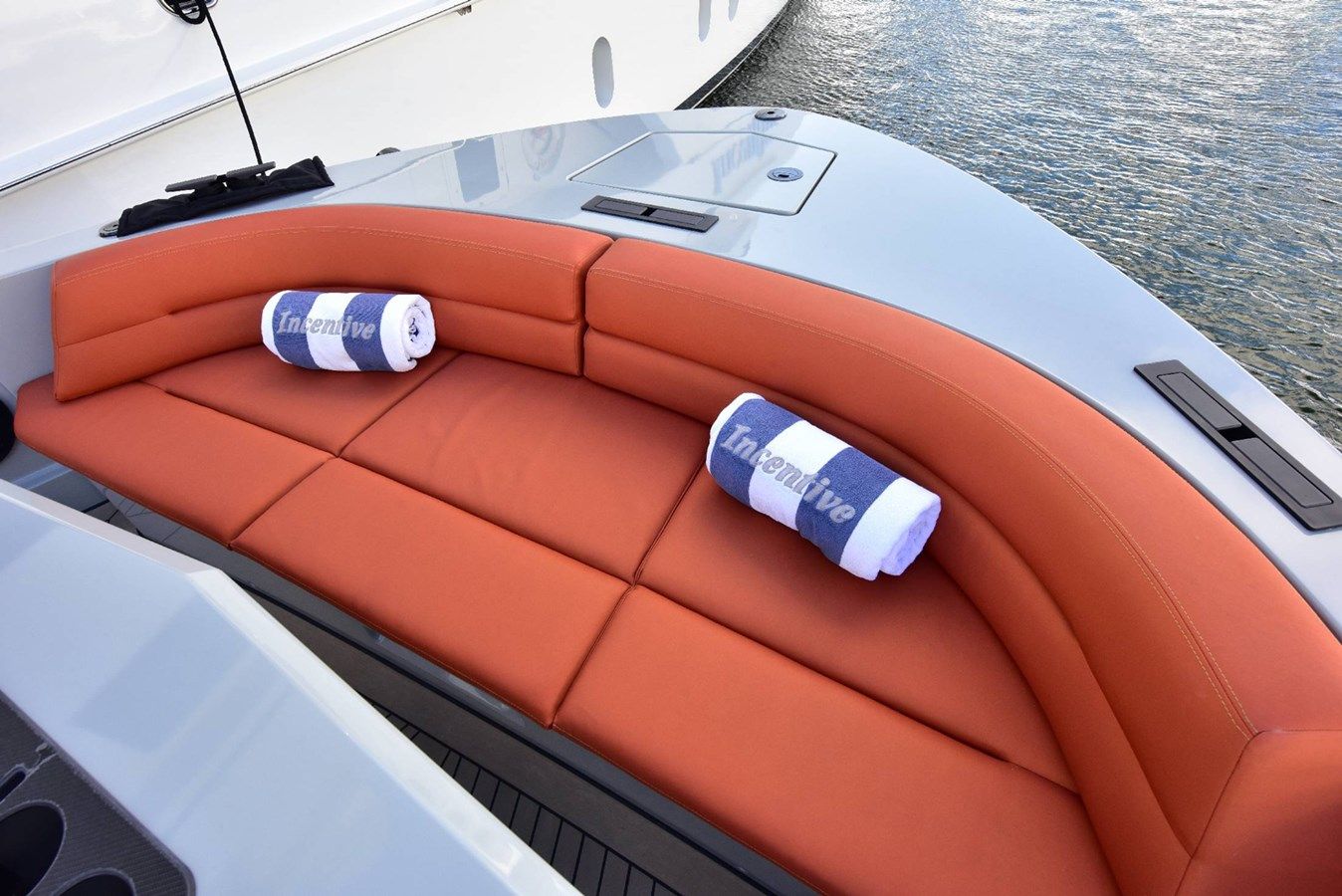 Лучшая цена на No Name - VANQUISH YACHTS