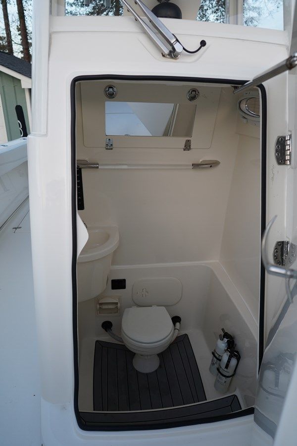 Buy a yacht No Name 26