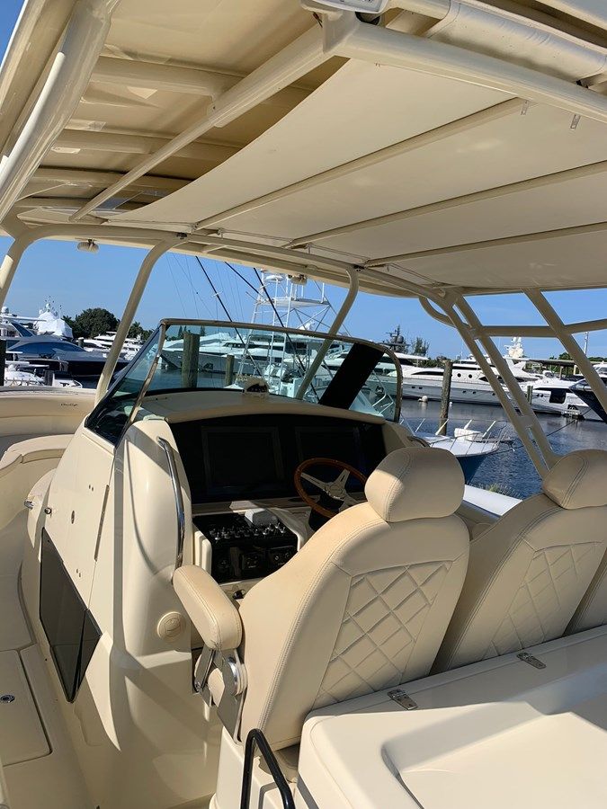 best yacht sales deals 34 Catalina 2017