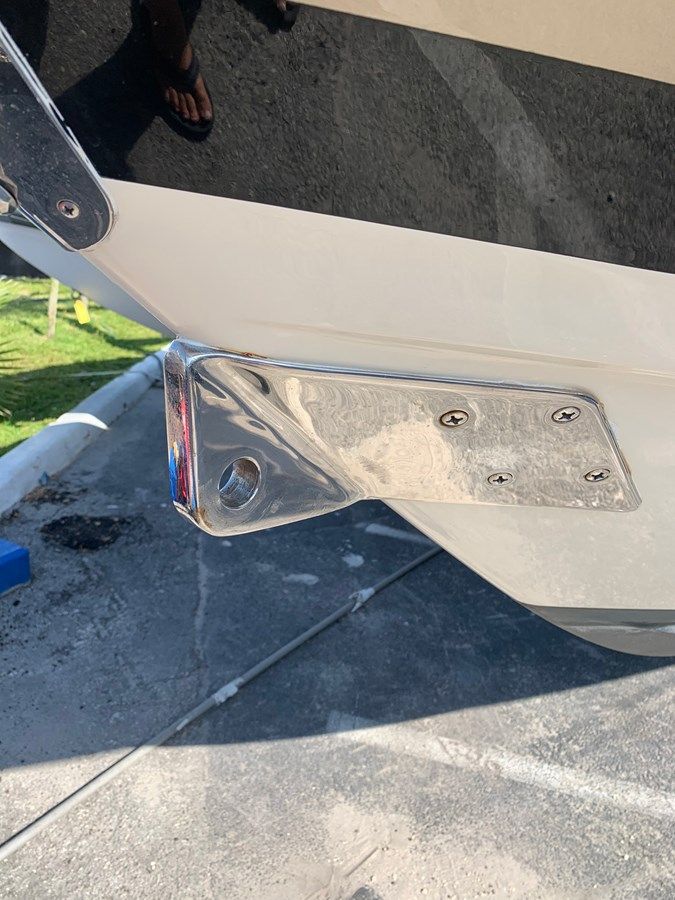 Buy a 34 Catalina - Chris-Craft at Shestakov Yacht Sales