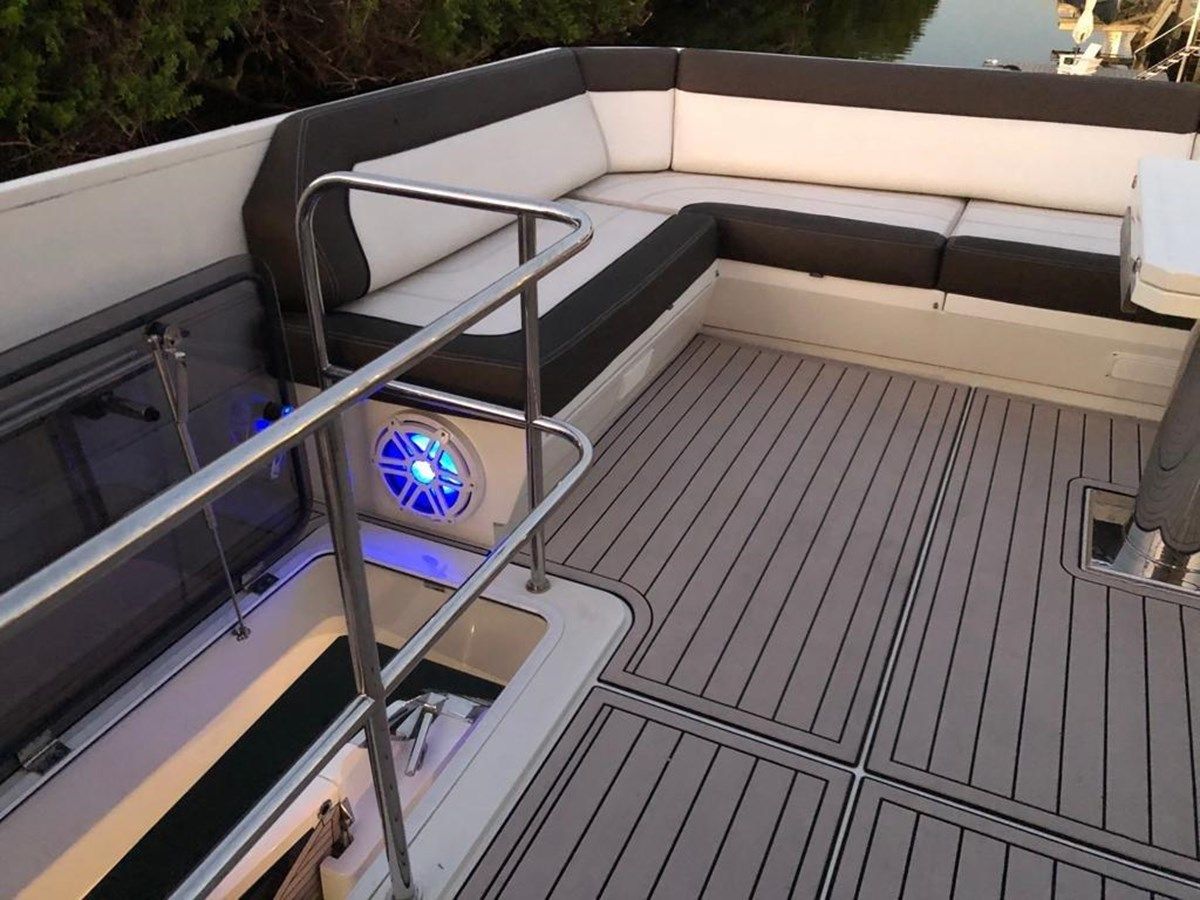 the best price on GODSPEED - Galeon Yachts