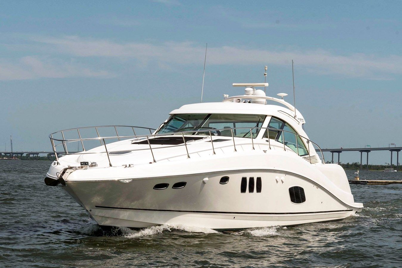 AT'S AHMIBOTE V - SEA RAY yacht sale