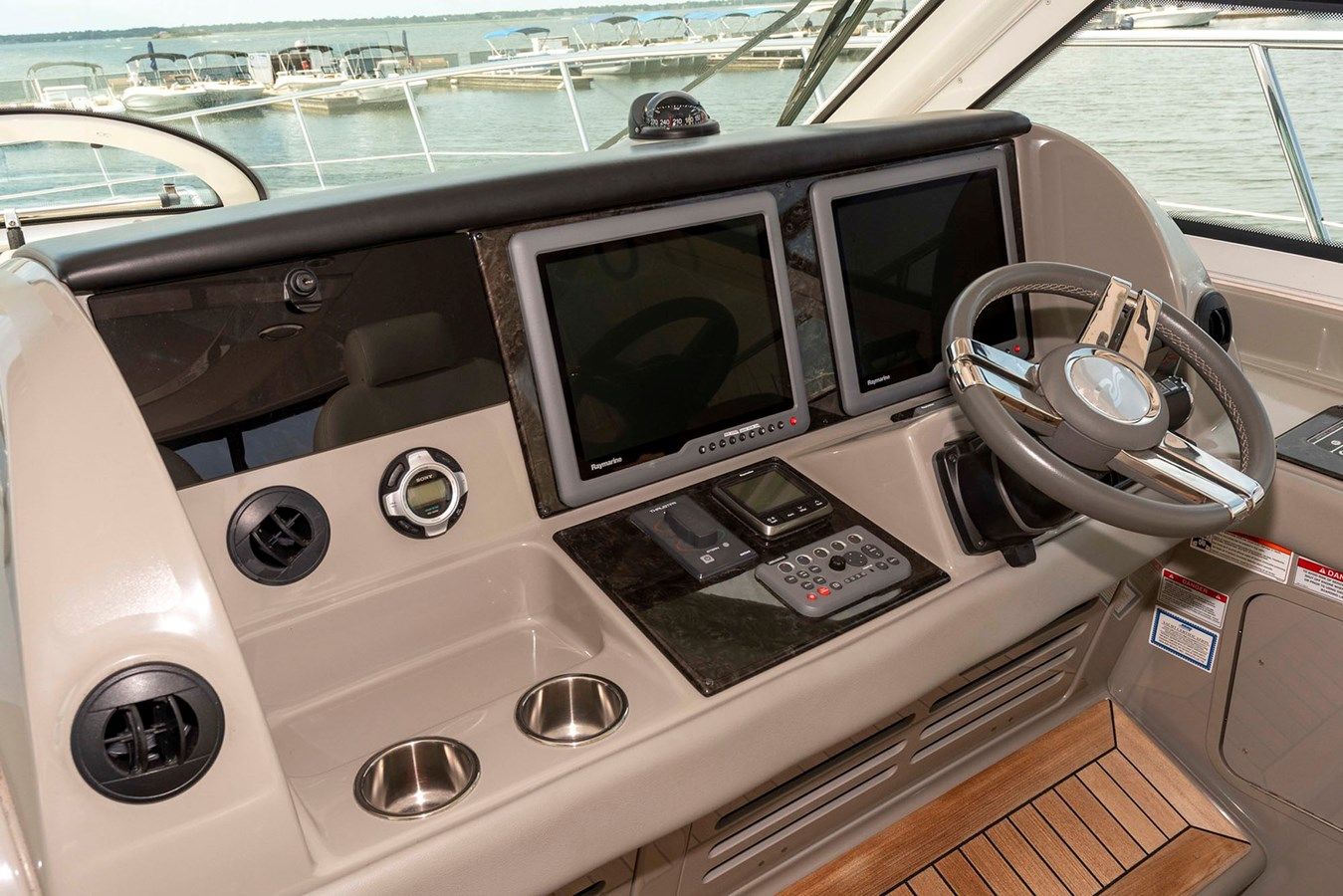 Buy a AT'S AHMIBOTE V 2011 at Shestakov Yacht Sales