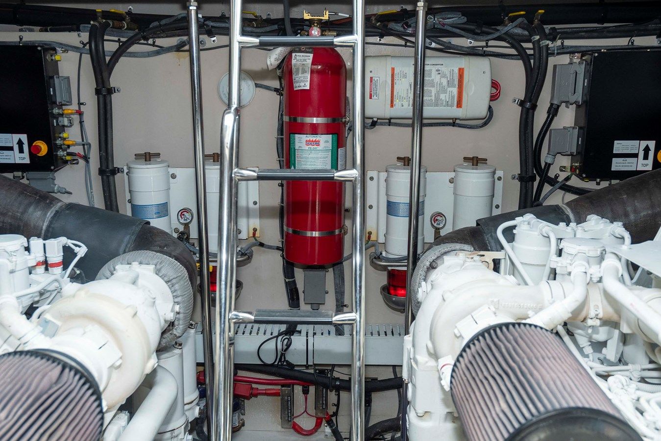 AT'S AHMIBOTE V 2011 price