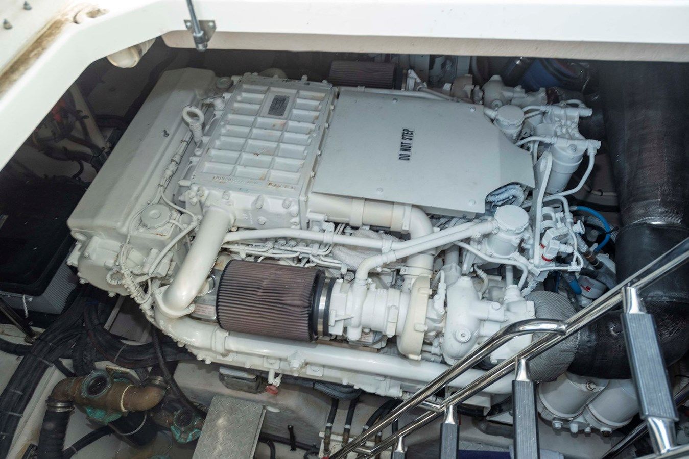 Buy a AT'S AHMIBOTE V 60 at Shestakov Yacht Sales