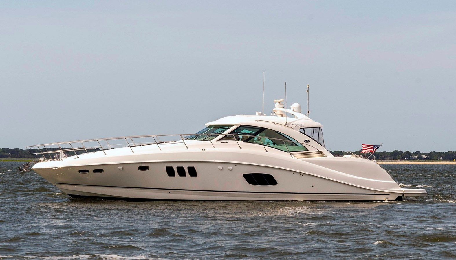 Buy a yacht AT'S AHMIBOTE V 580 Sundancer