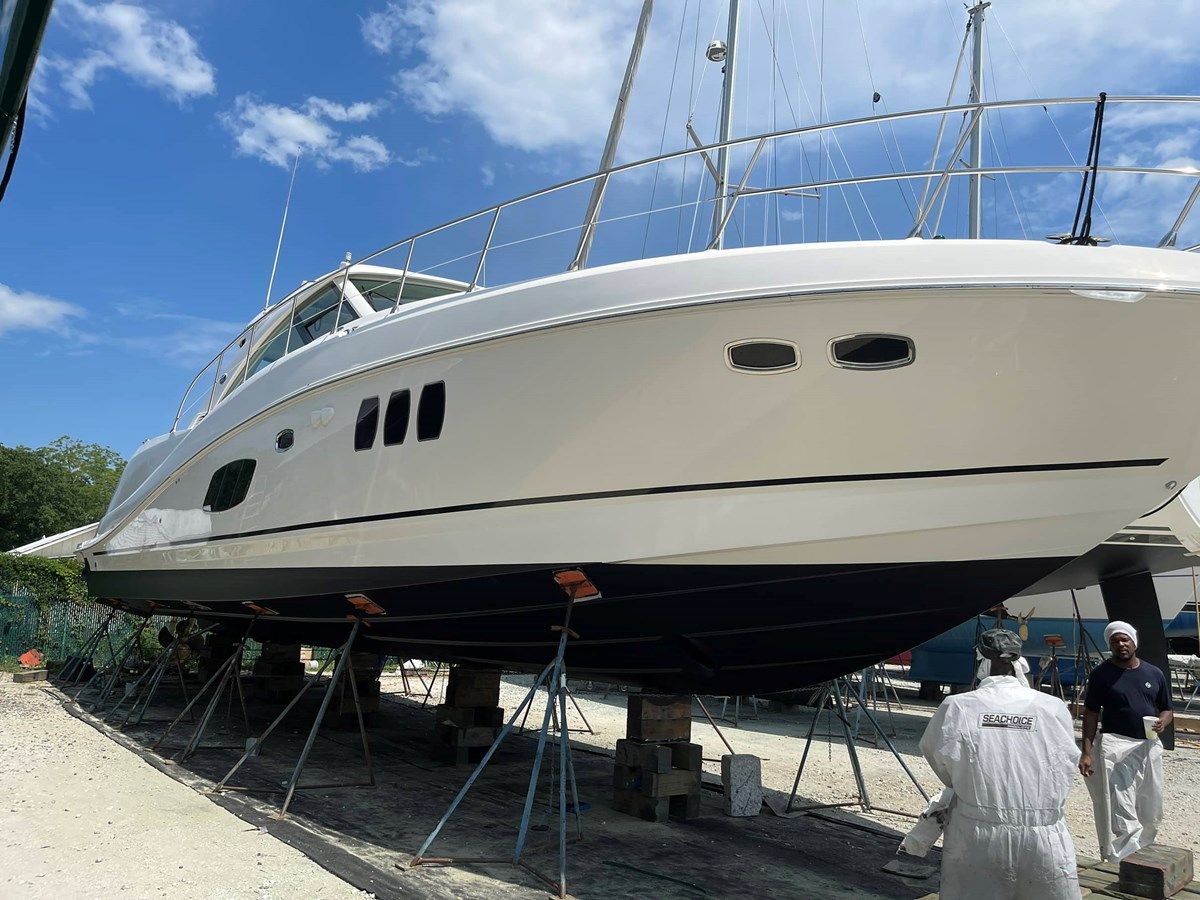 Buy a AT'S AHMIBOTE V 2011 at Shestakov Yacht Sales