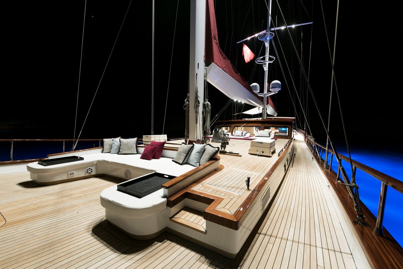 best yacht sales deals That's Amore 140