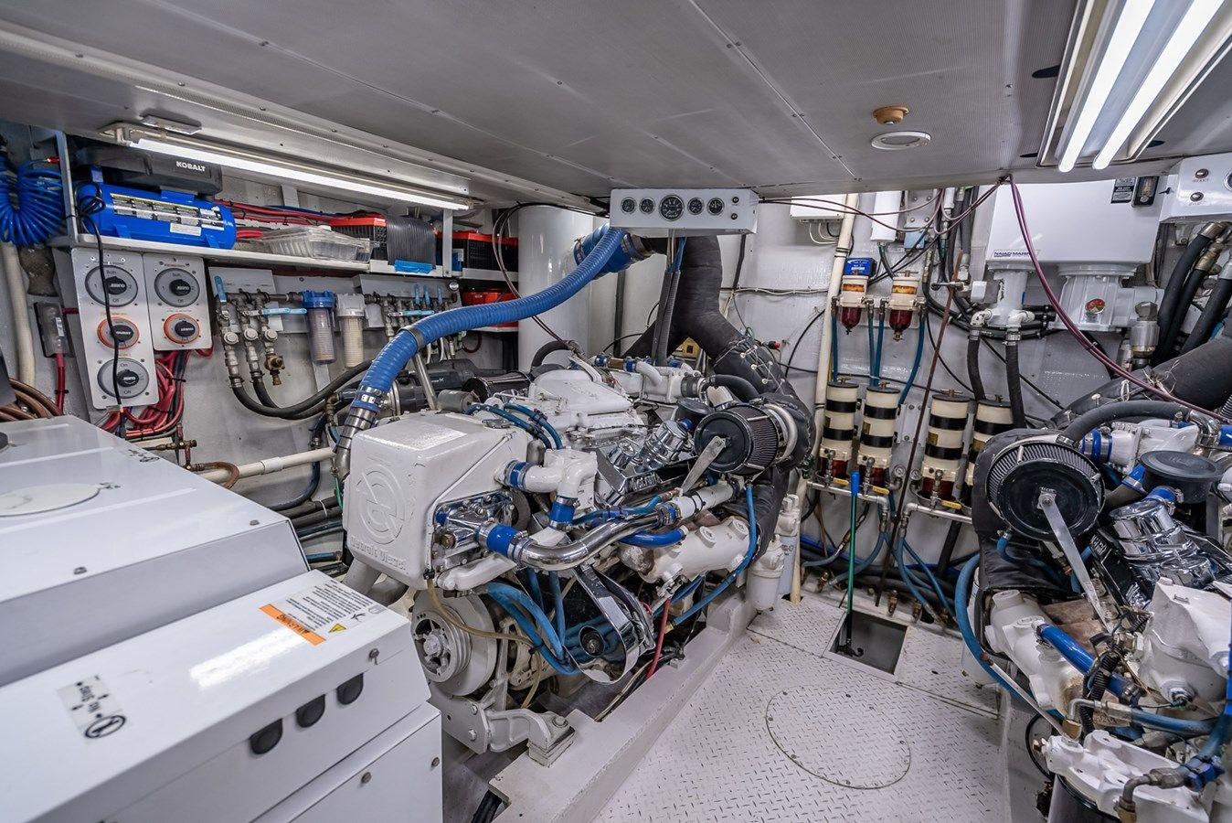 Buy a yacht Lady Helen 87