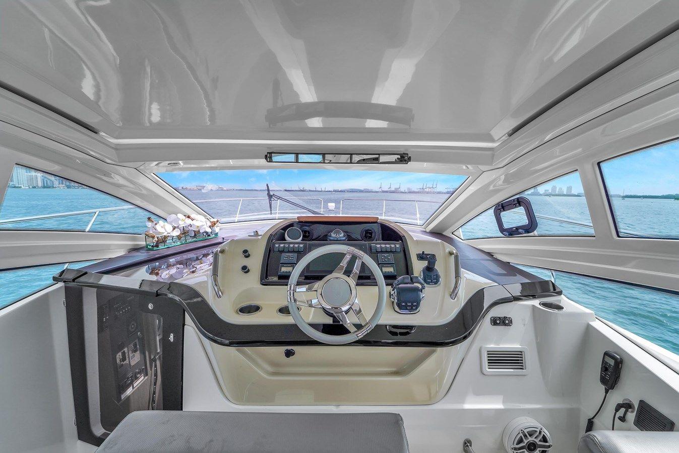 2019 40' BENETEAU GRAN TURISMO - Beneteau price