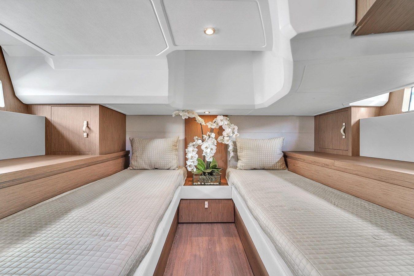 Buy a yacht 2019 40' BENETEAU GRAN TURISMO - Beneteau