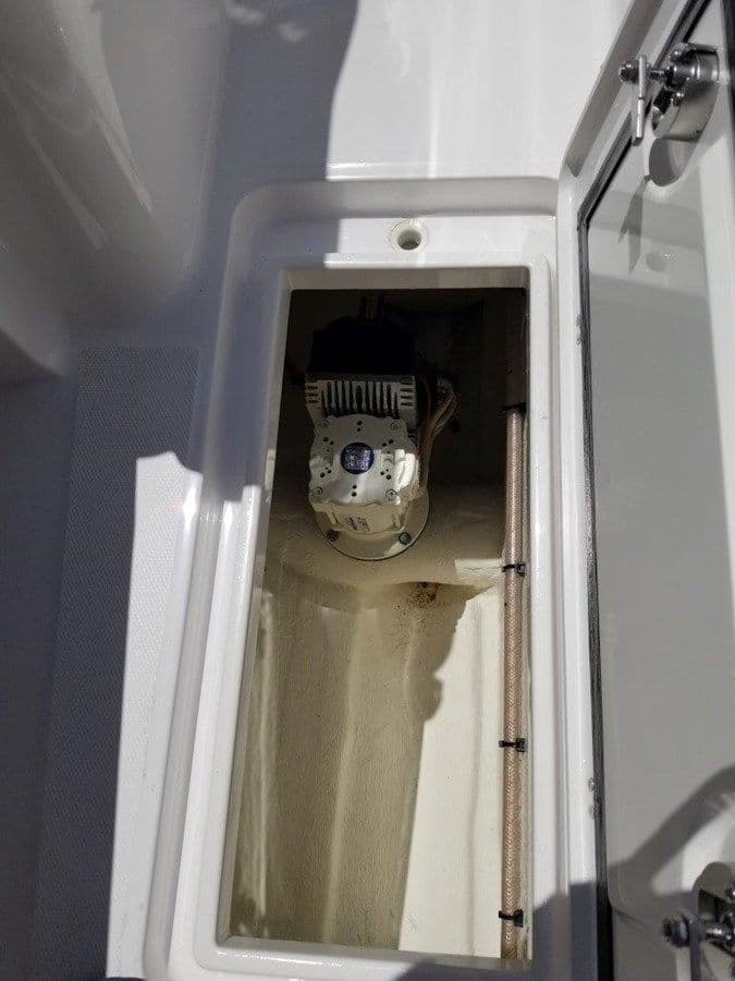 Nauti Nole 33 yacht sale