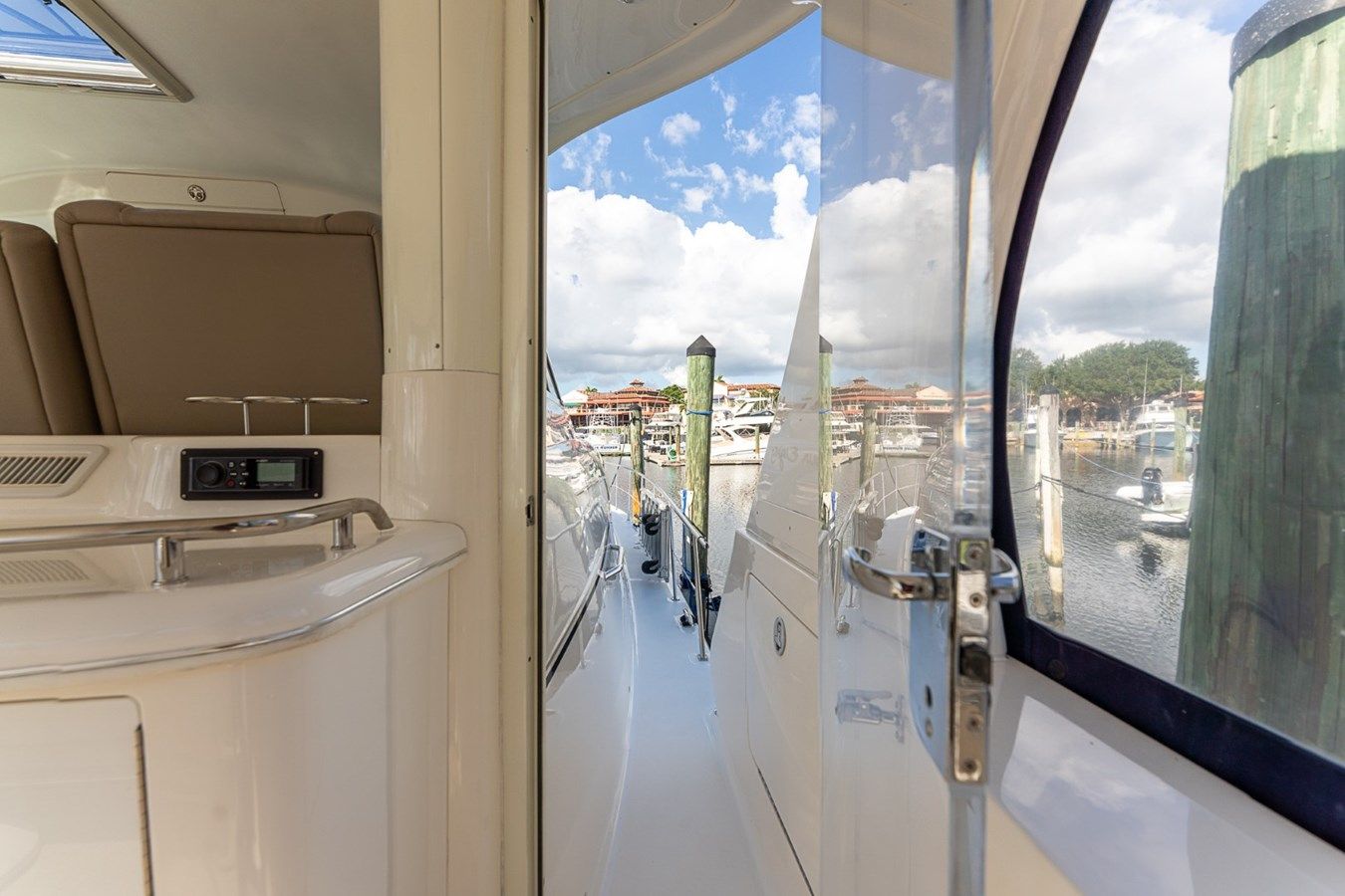 RED FOX - SEA RAY yacht sale