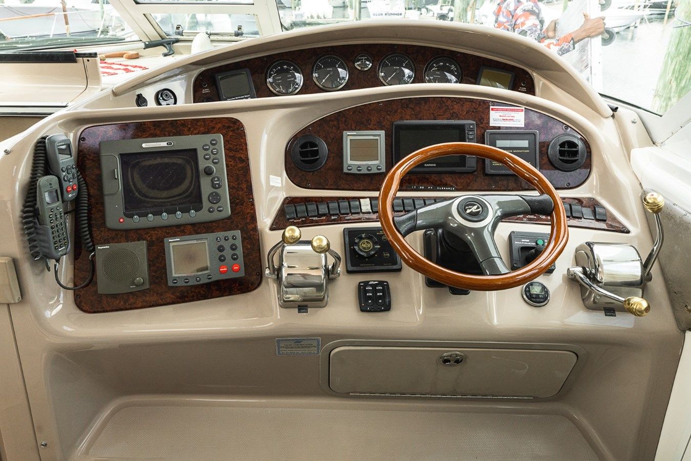 the best price on RED FOX 2002