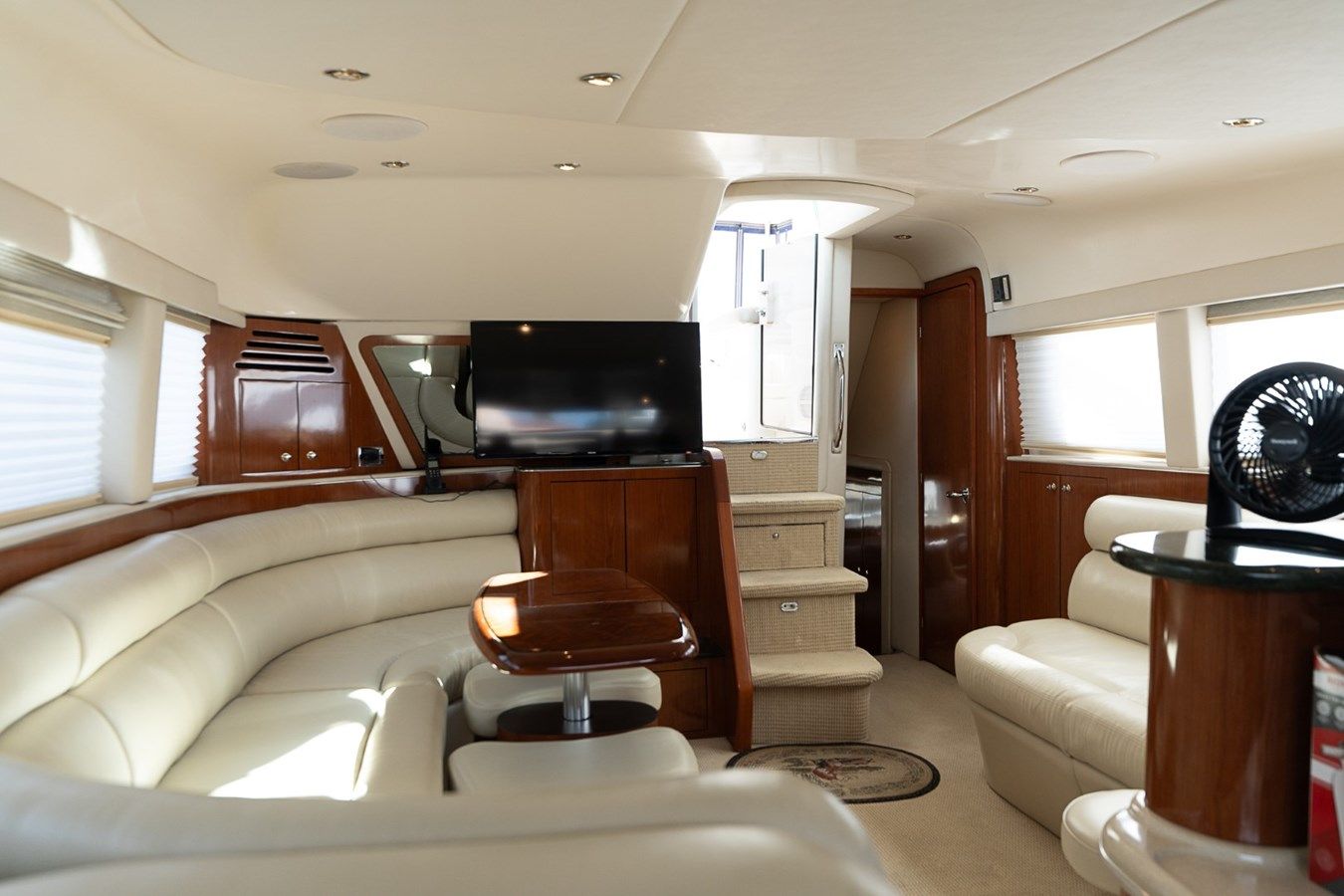 Buy a yacht RED FOX - SEA RAY