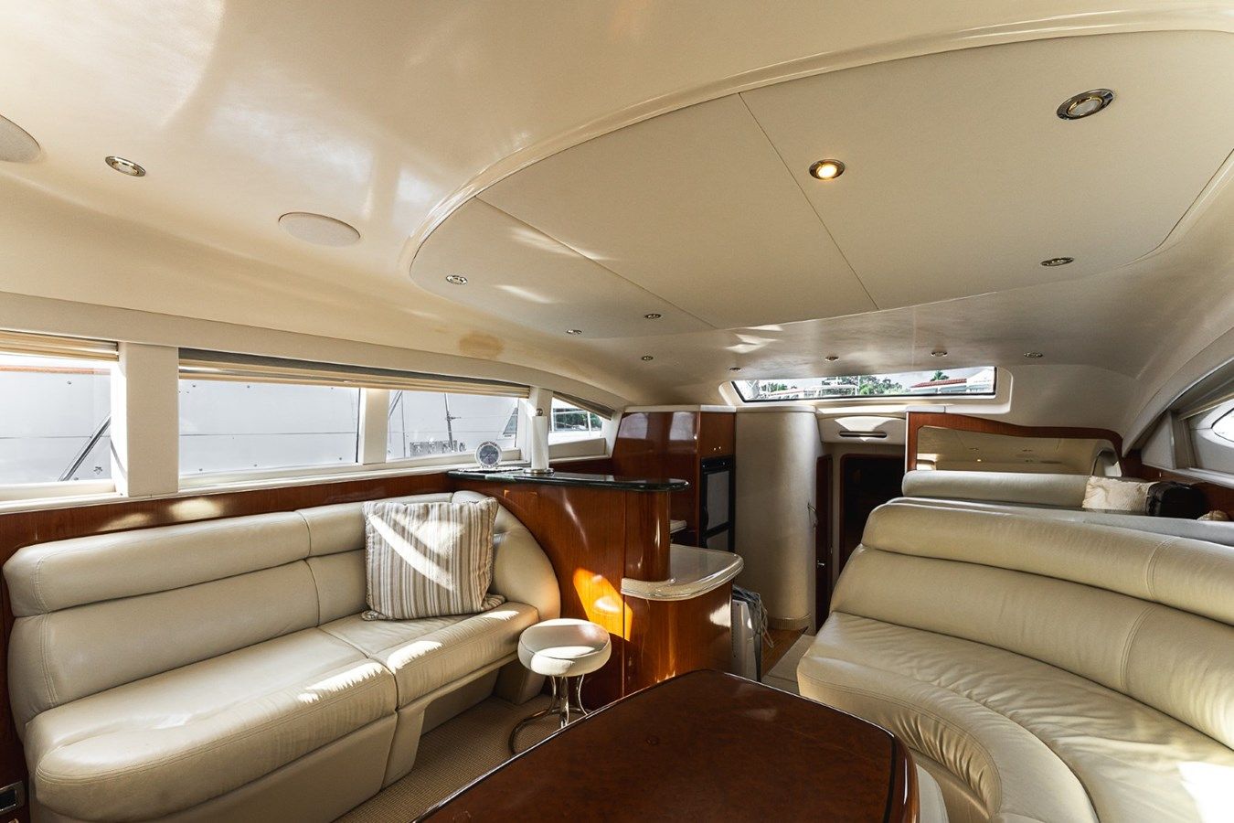 Buy a yacht RED FOX - SEA RAY