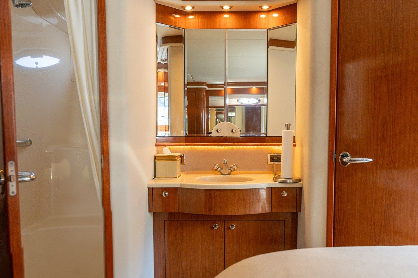 Buy a RED FOX at Shestakov Yacht Sales