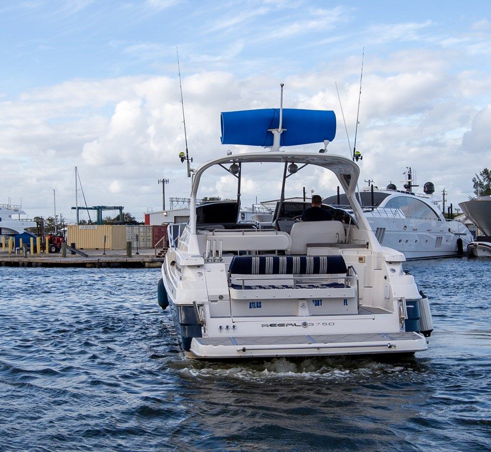 38 Sport Cruiser - Regal yacht sale
