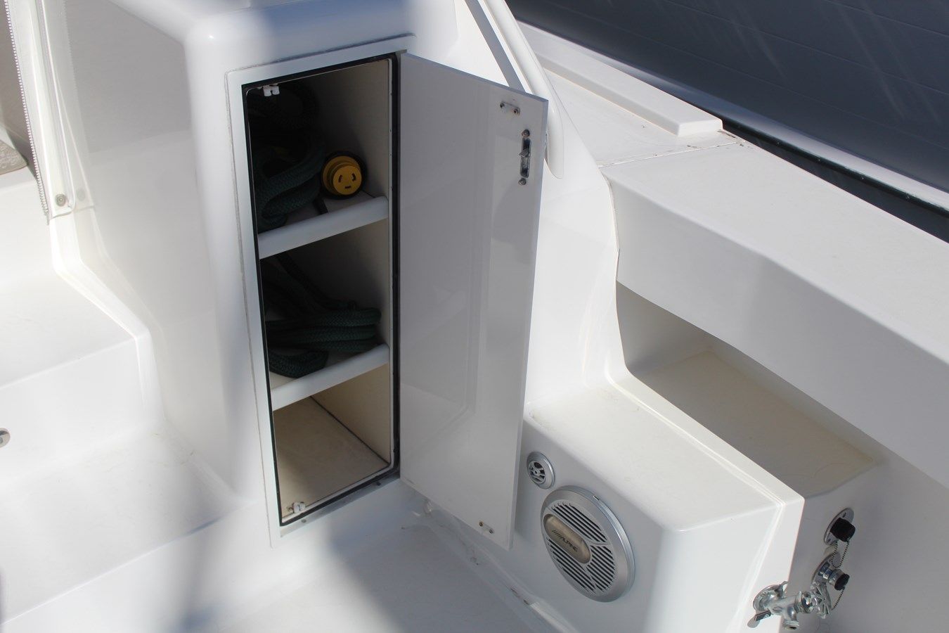 QUALITY TIME 43 Open yacht sale