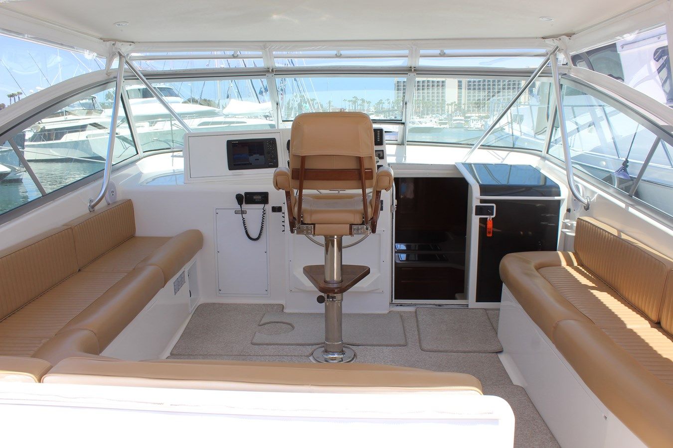QUALITY TIME 43 Open yacht sale