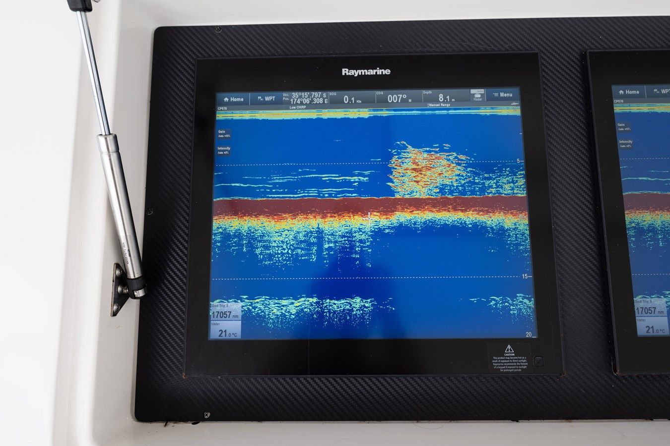 Стоимость яхты Defiance - VIKING