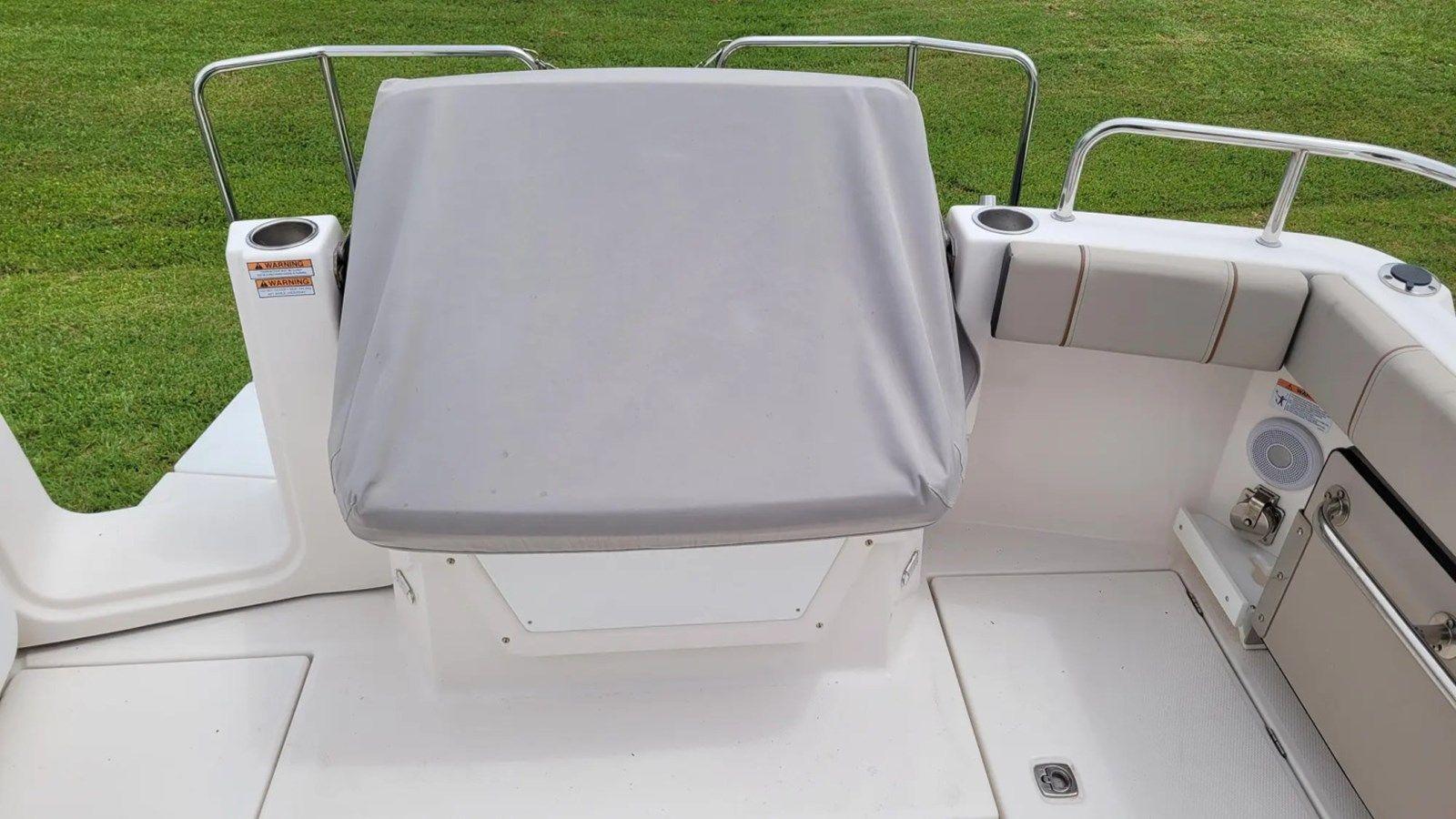 Лучшая цена на 2021 Cutwater C-28 2021